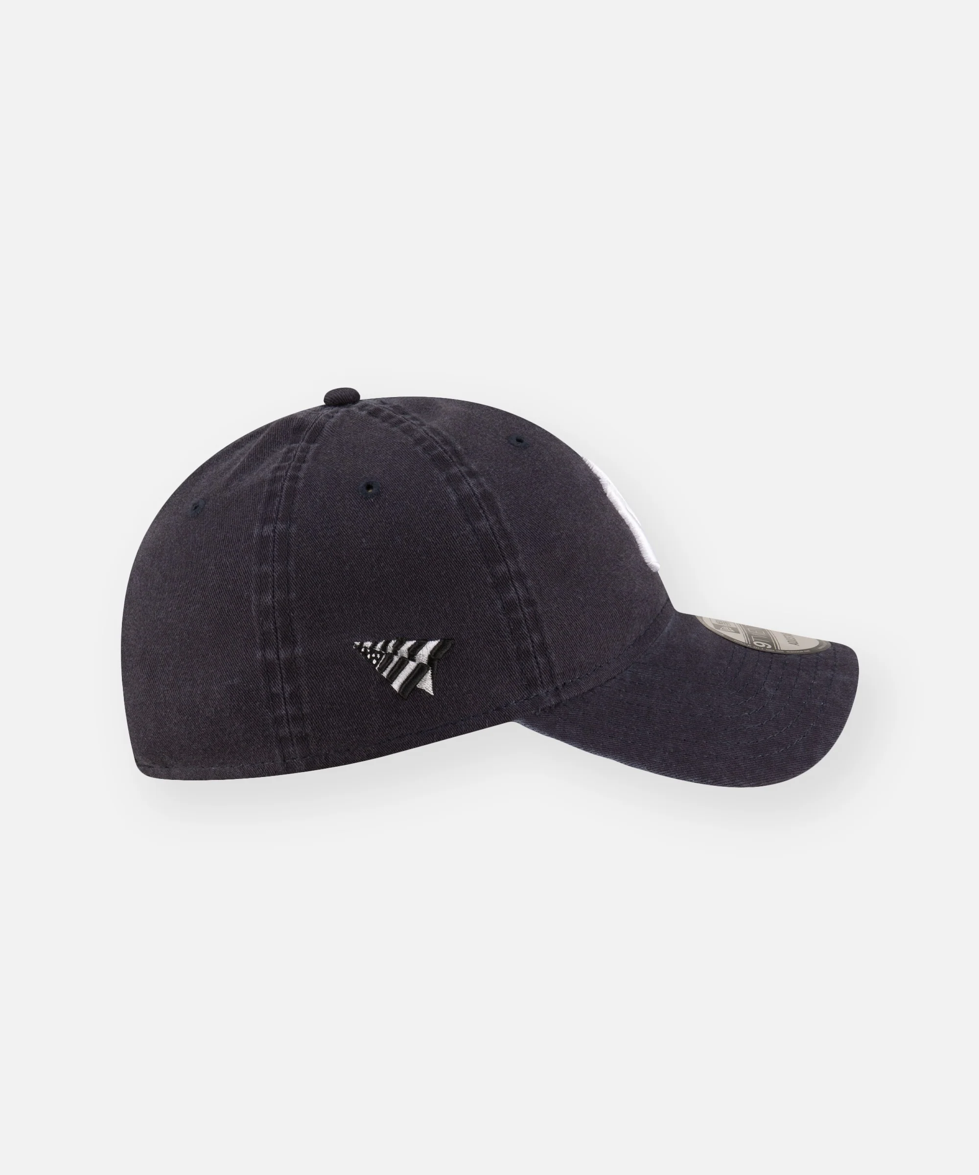 Paper Planes x New York Yankees 9TWENTY Adjustable Hat - Image 3