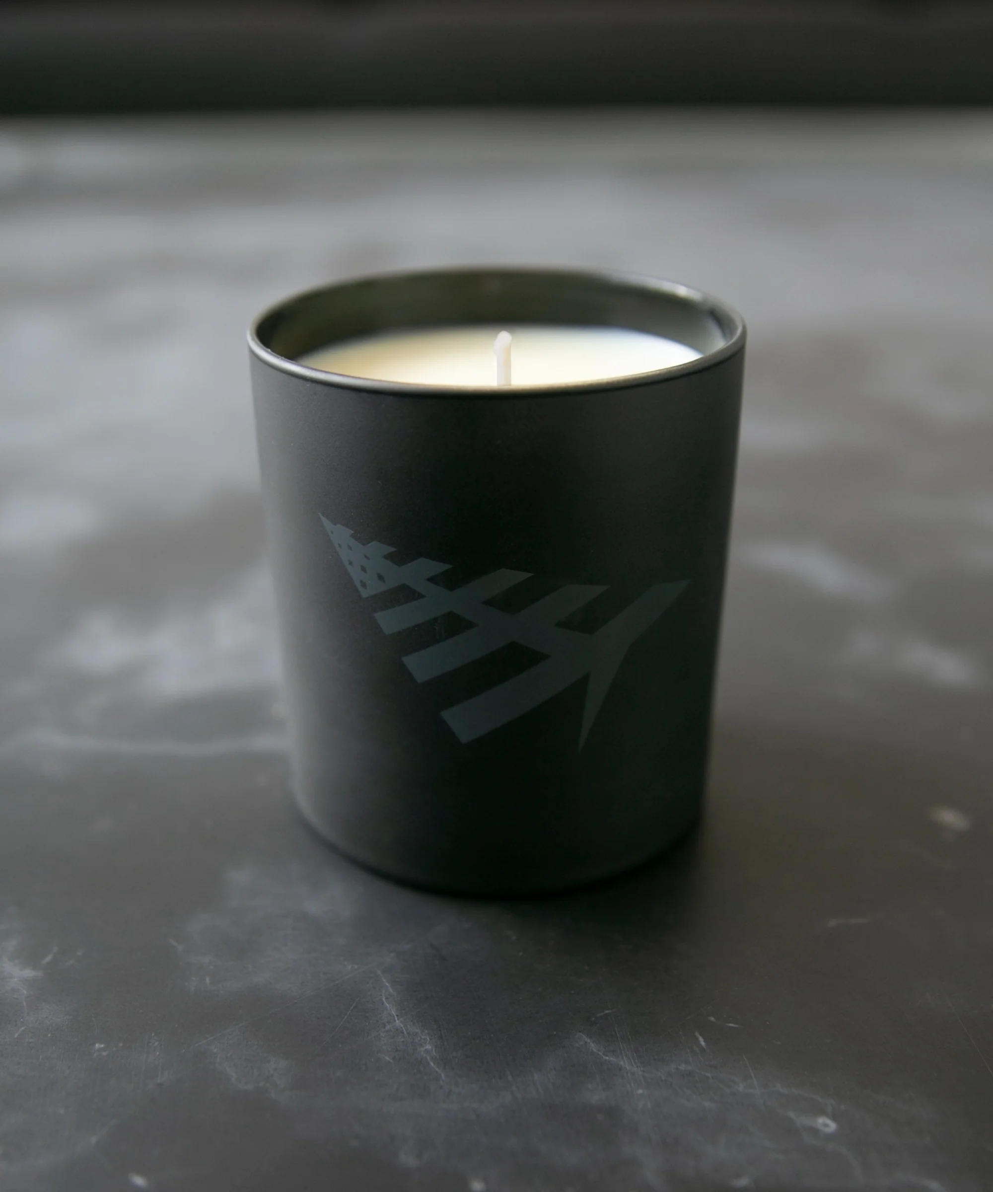 Paper Planes & Belle Fleur Candle - Image 4