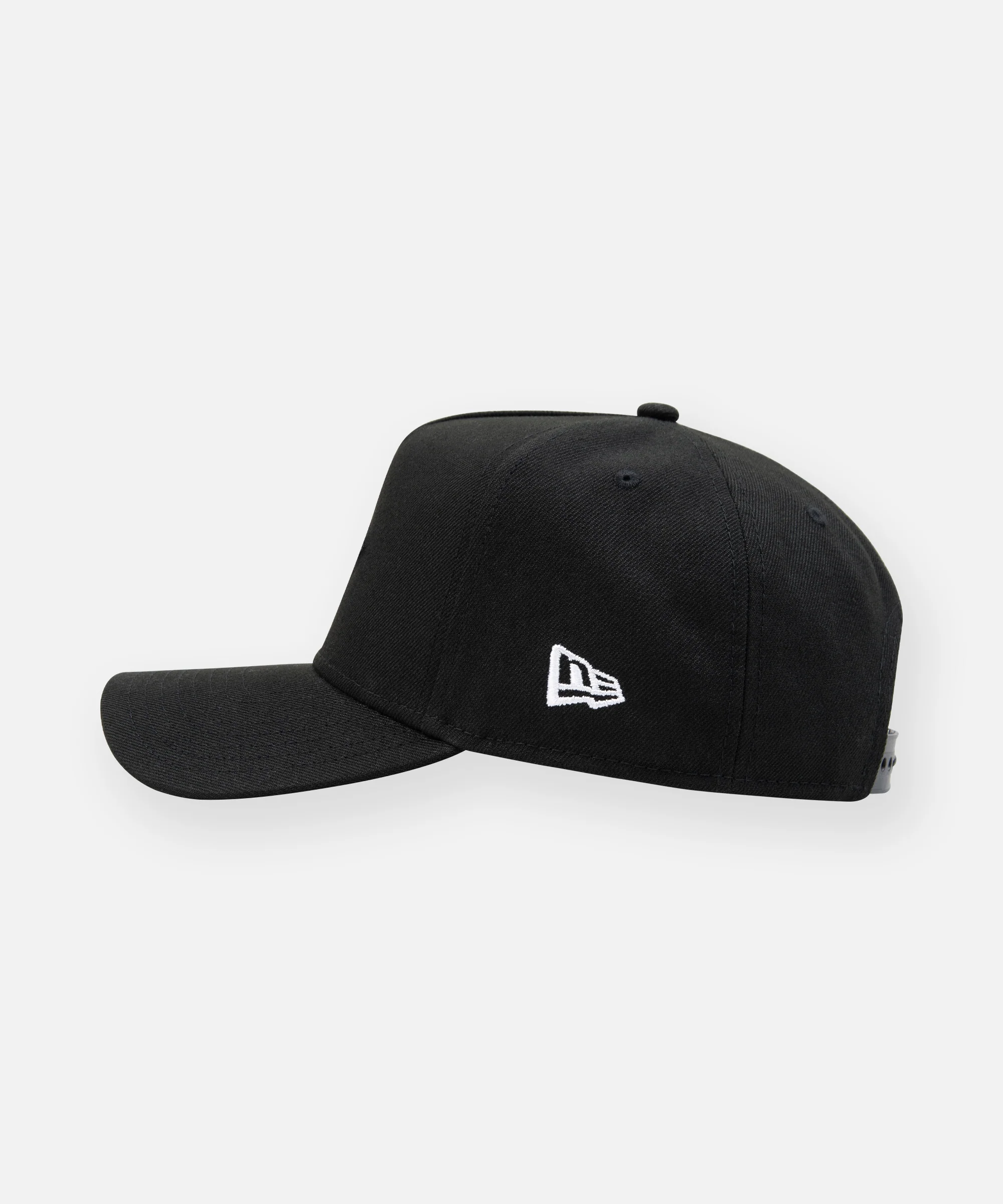 The B-Side Crown 9FORTY A-Frame Snapback Hat - Image 7