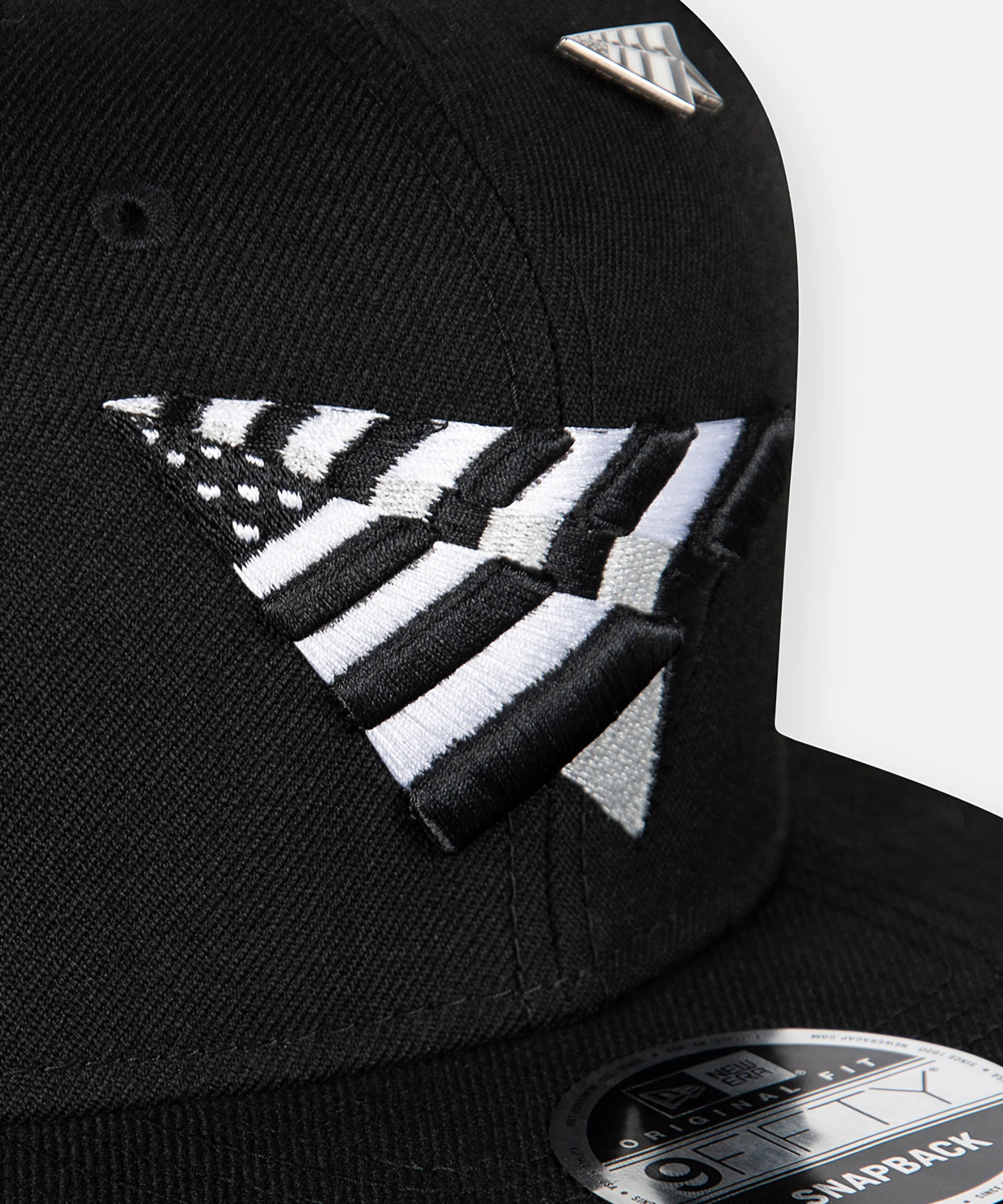 The Original Crown Old School Snapback Hat with Black Undervisor - Image 5